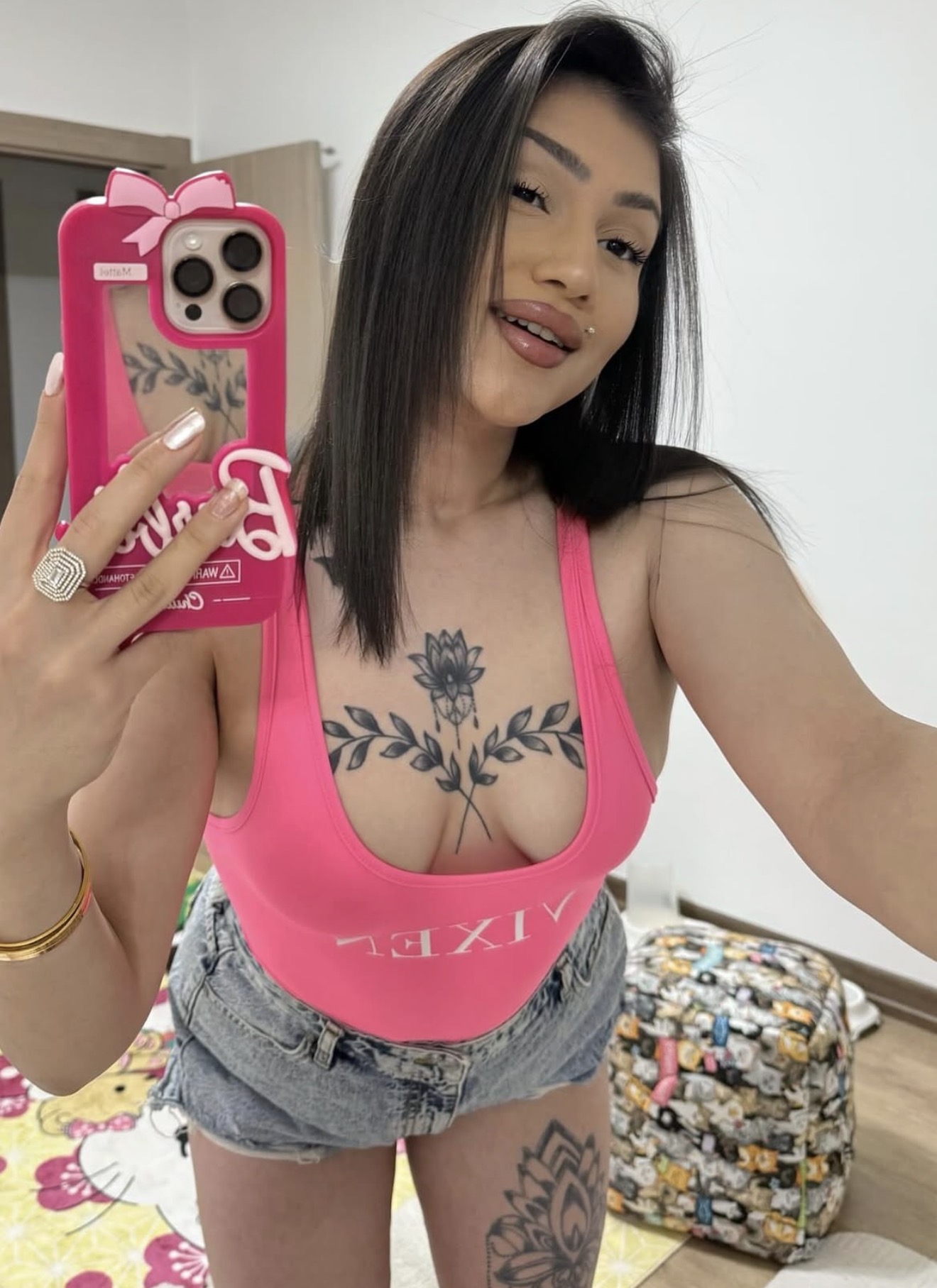 Dumanlı Sürprizli Kadın Escort Şebnem