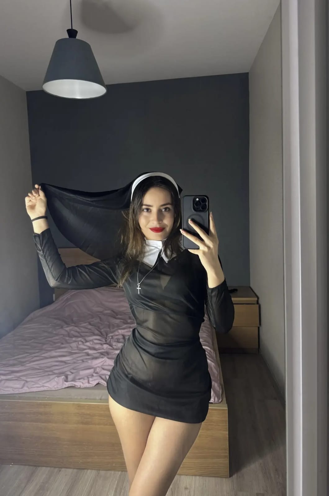Yenidoğan Sonsuz Güzel Kadın Bayan Escort Beyaz