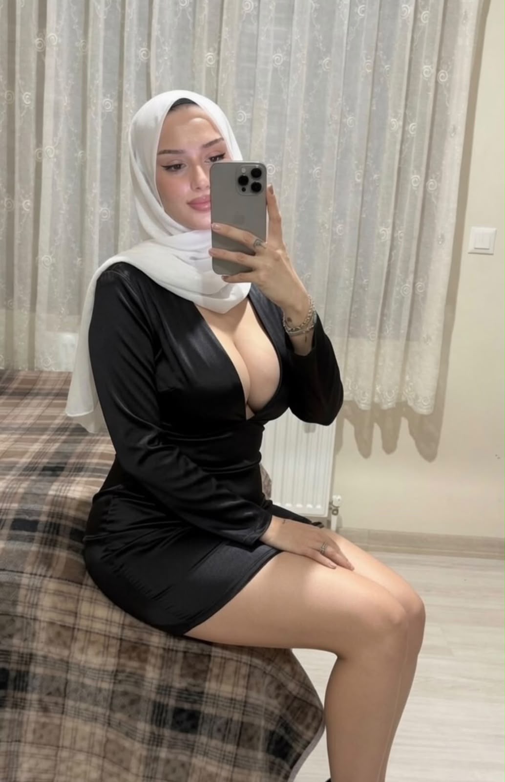 Çiçekler Uysal Partner Escort Bayan Safiye