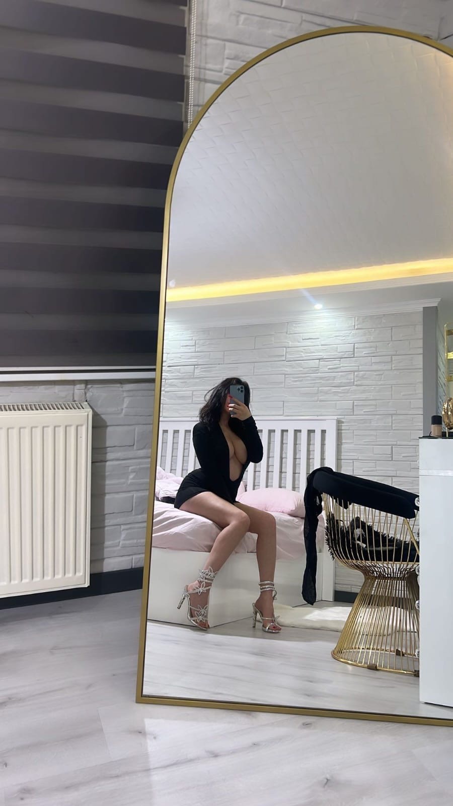 Hamidiye Mükemmel İlişki Bayan Escort Azra
